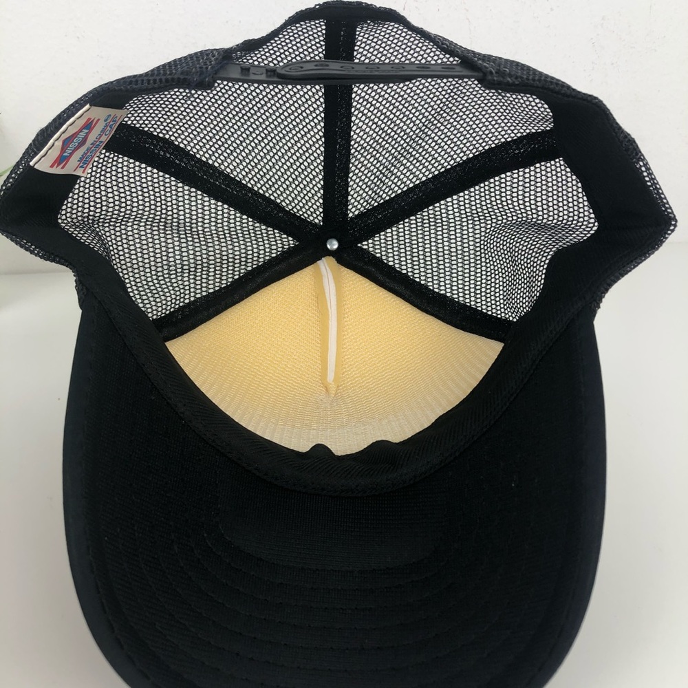 Vans Off The Wall Black & White Trucker Style Snap Back Baseball Cap - Picture 14 of 16